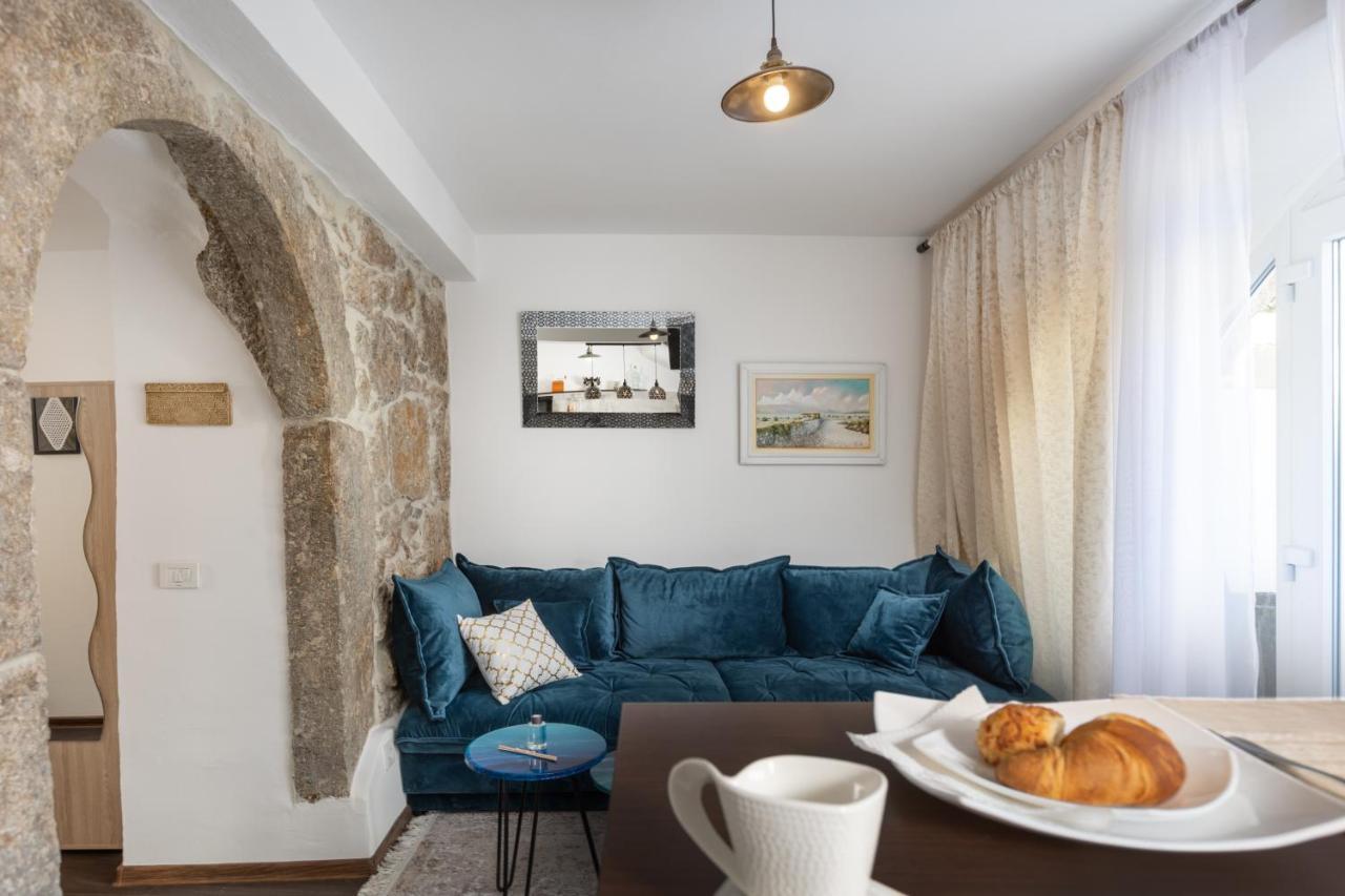 Apartments Mikulin Family Punat Exterior photo